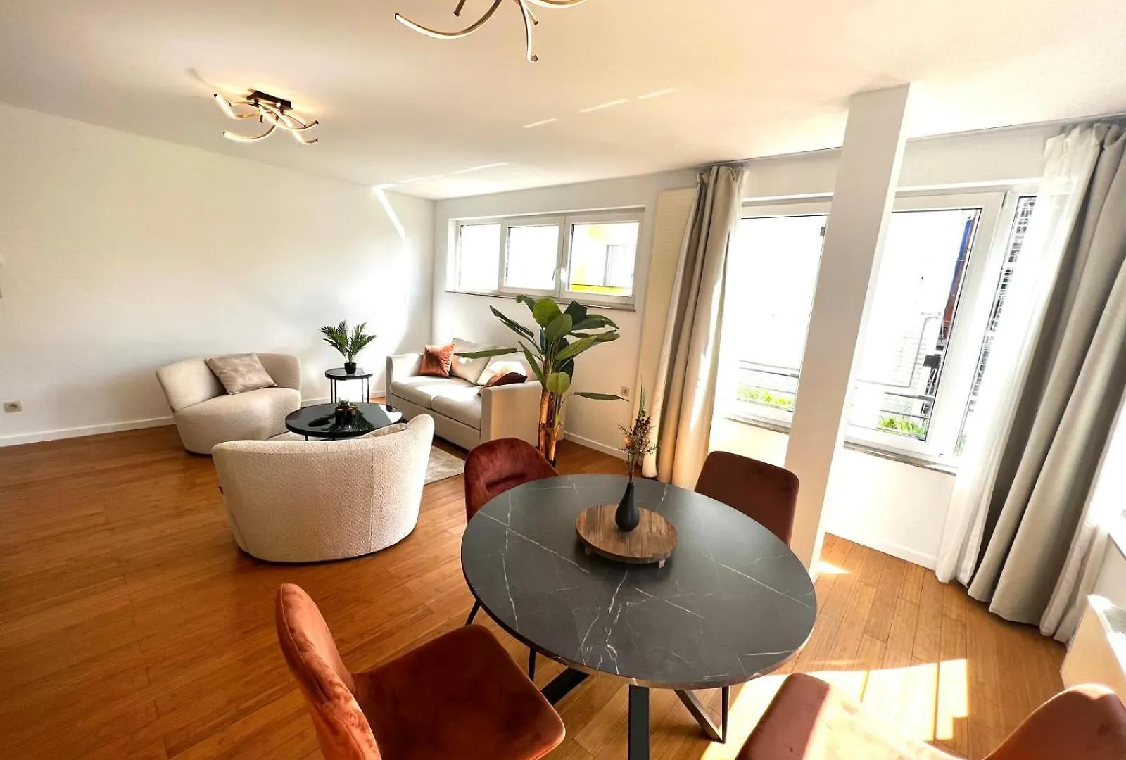 Wolu Suites Brussels Apartment